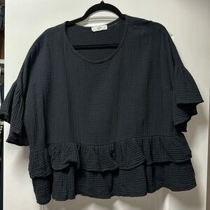 Gauze ruffled top